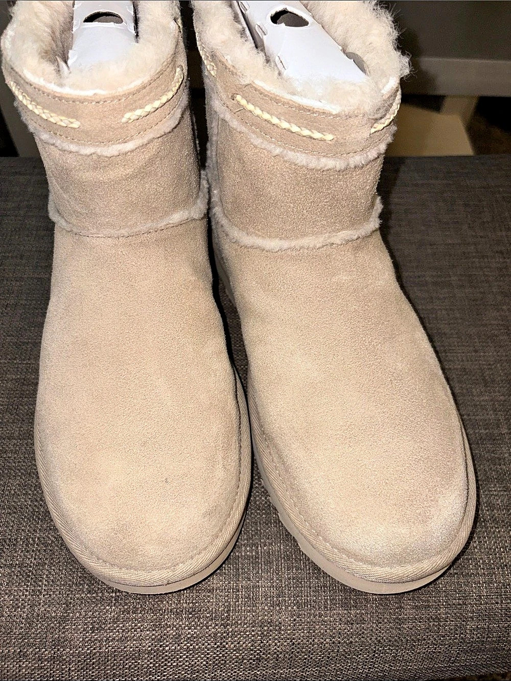 UGG Classic Short Shearling Braid Winter Boots in Brown. Women’s Size 10